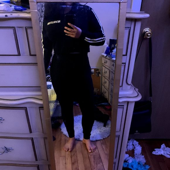 Black and White "Revolution" Crop Top - Picture 2 of 3